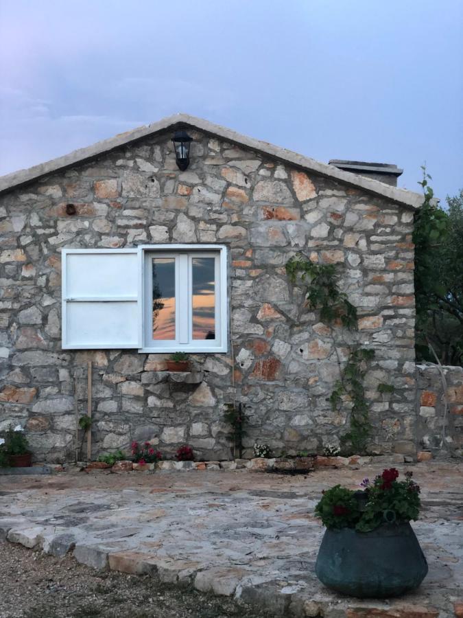 Cottage Rugonj Stari Grad  Buitenkant foto